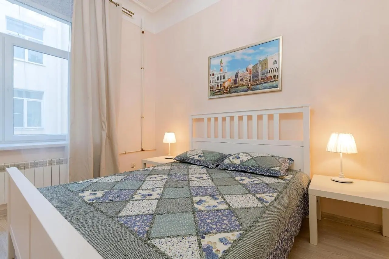 Воронеж: Apartment on Marata 8