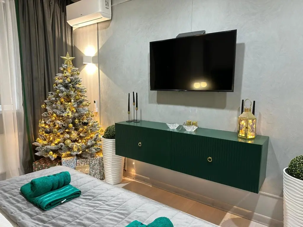 Калининград: Апартаменты класса люкс и красивым видом из окна "Emerald room"