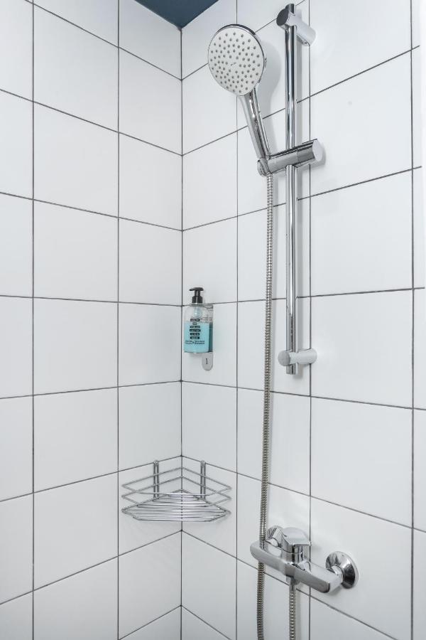 Санкт-Петербург: FlatHome24 Апарт-отель на Лесной