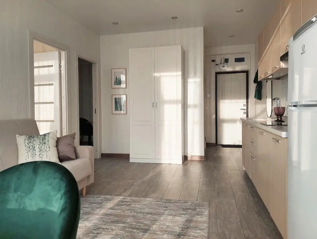 Сочи: ZhK Leto Deluxe Apartment