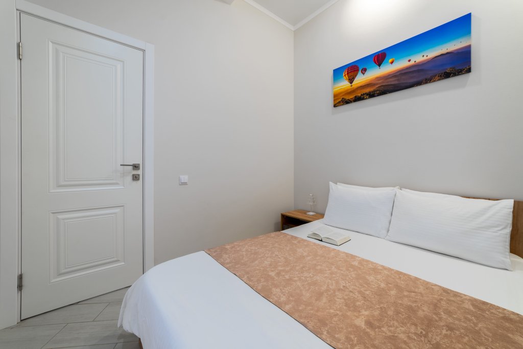 Сочи: Delyuks na Pribrezhnoy 10 Deluxe Apartment