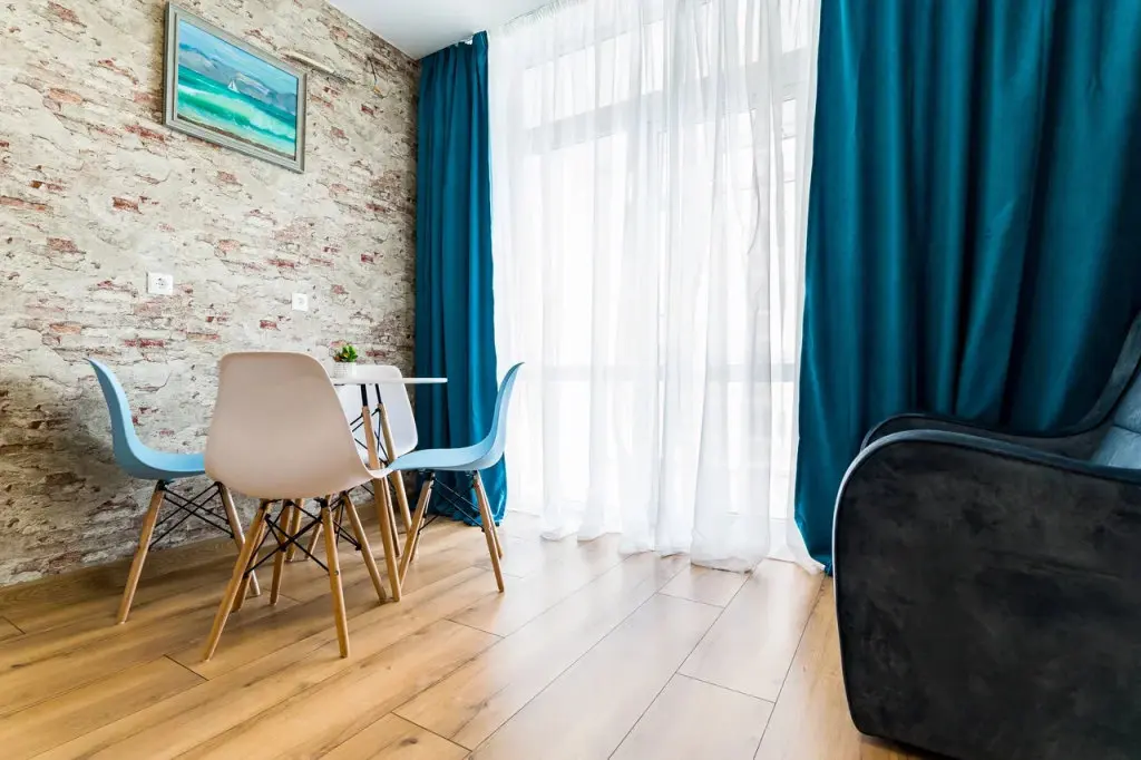 Новороссийск: LetoApart na Lenina
