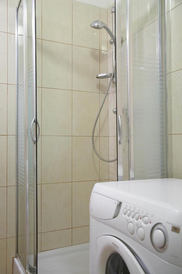 Санкт-Петербург: 2-room apartment Marata 45