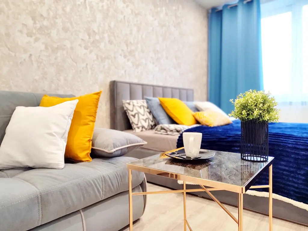 Калининград: KenigDeluxe na ulitse Artilleriyskaya 33A