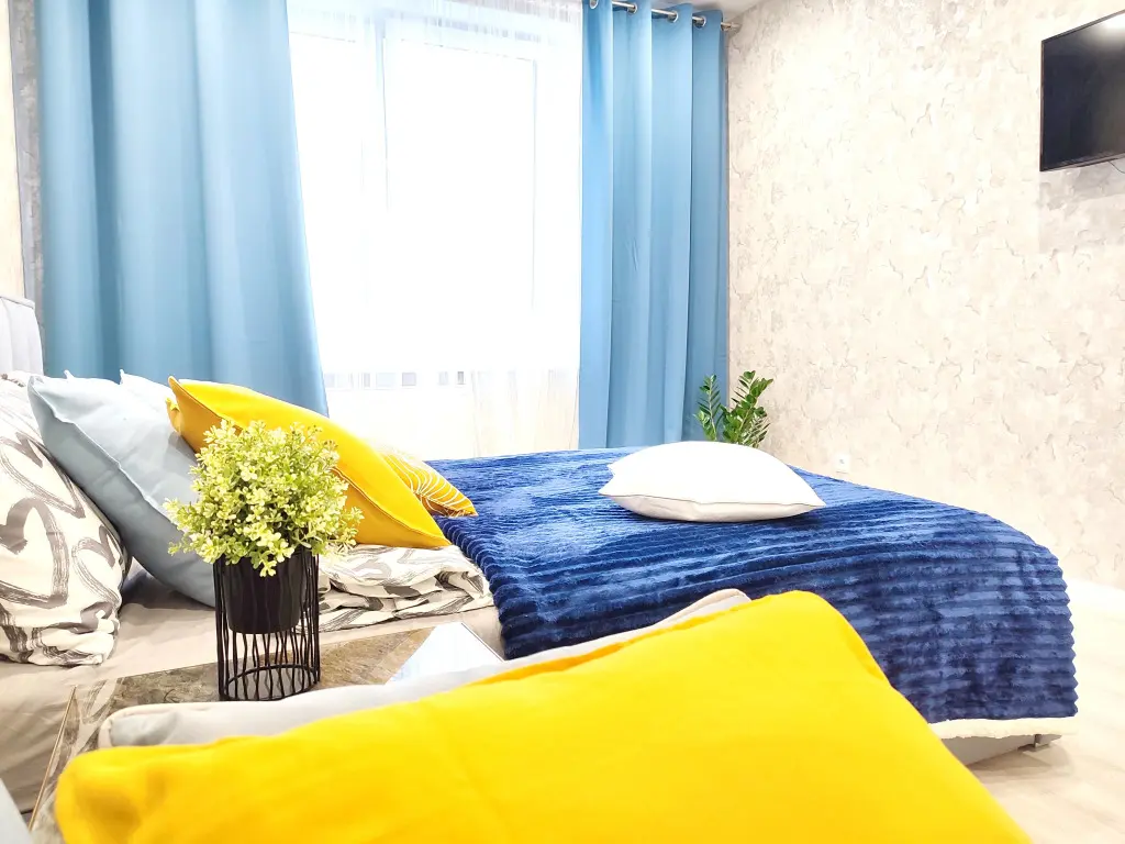 Калининград: KenigDeluxe na ulitse Artilleriyskaya 33A