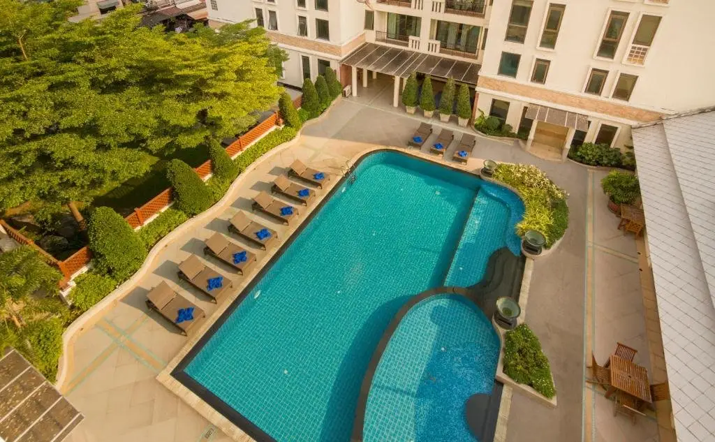 Бангкок: Lasalle Suites & Spa