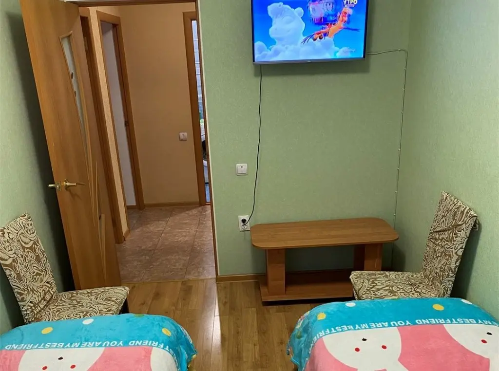 Кисловодск: Дом Гостей Апартаменты Коллективная 6 кв 1