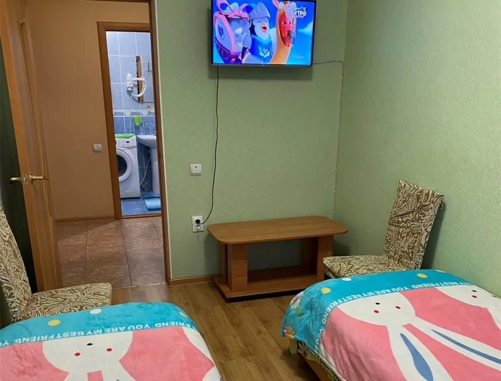 Кисловодск: Дом Гостей Апартаменты Коллективная 6 кв 1