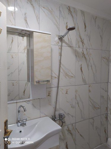 Стамбул: Newly Furnished Apartment F1