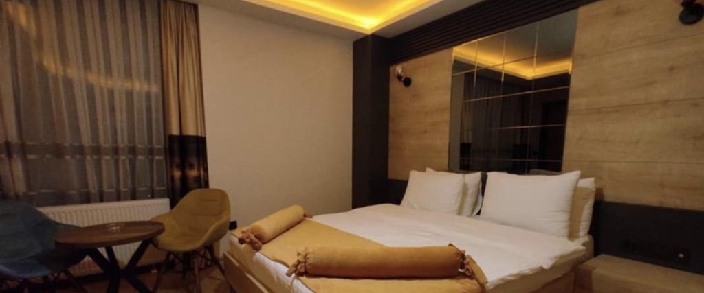 Стамбул: Kartal Otel