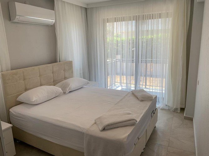Дальян: Villas Tomris