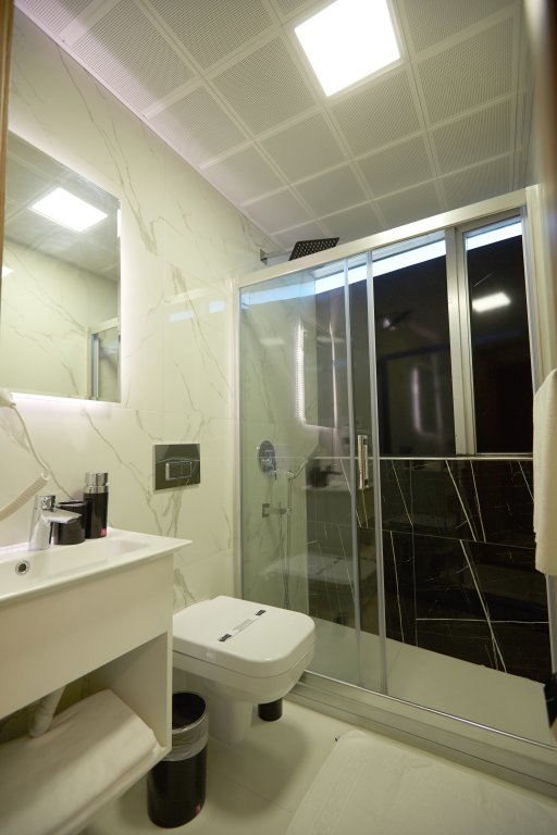 Стамбул: Hotel Kartal Palace Taksim Square