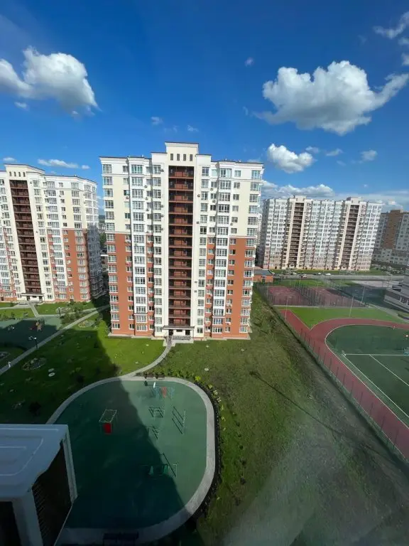 Кемерово: Апартаменты на проспекте Притомском 25к4