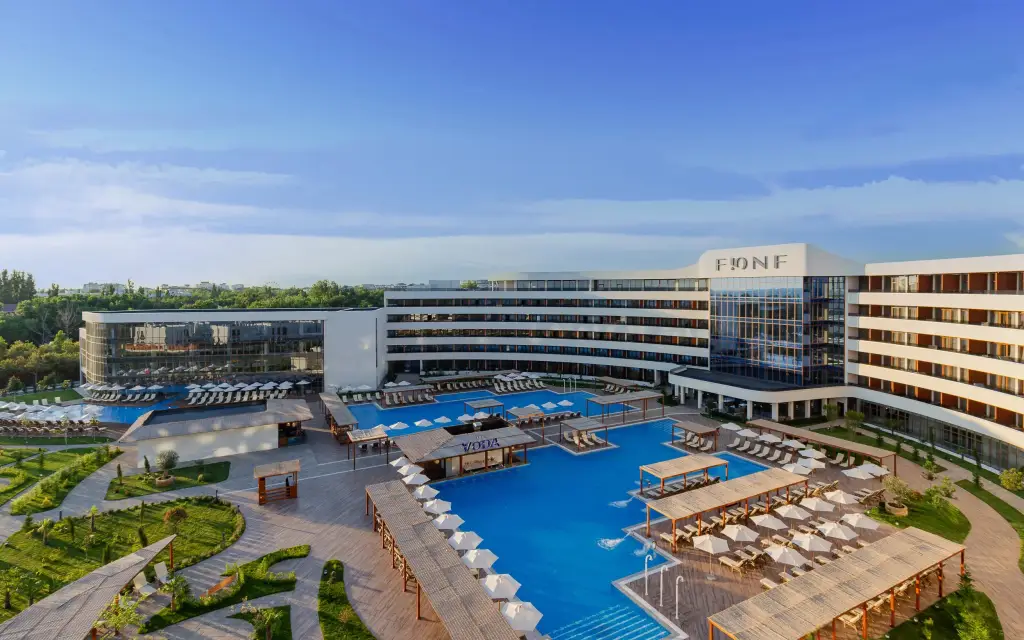Отель Miracleon Fюnf Luxury Resort & SPA Anapa 5* — фото 1