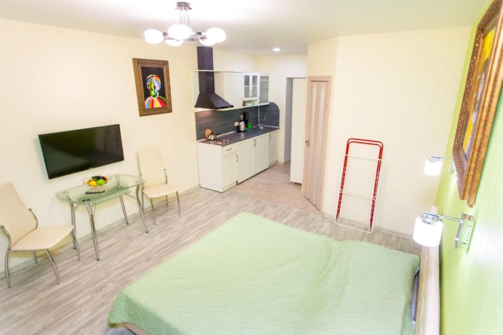 Санкт-Петербург: Apartments on Grecheskiy , 15