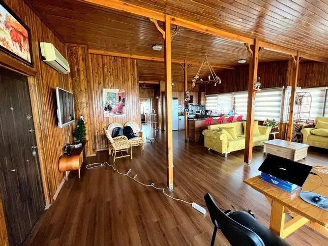 Увезпинар: Karanfil Sk. Apartment