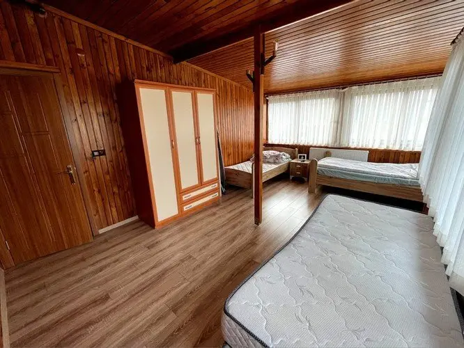 Увезпинар: Karanfil Sk. Apartment