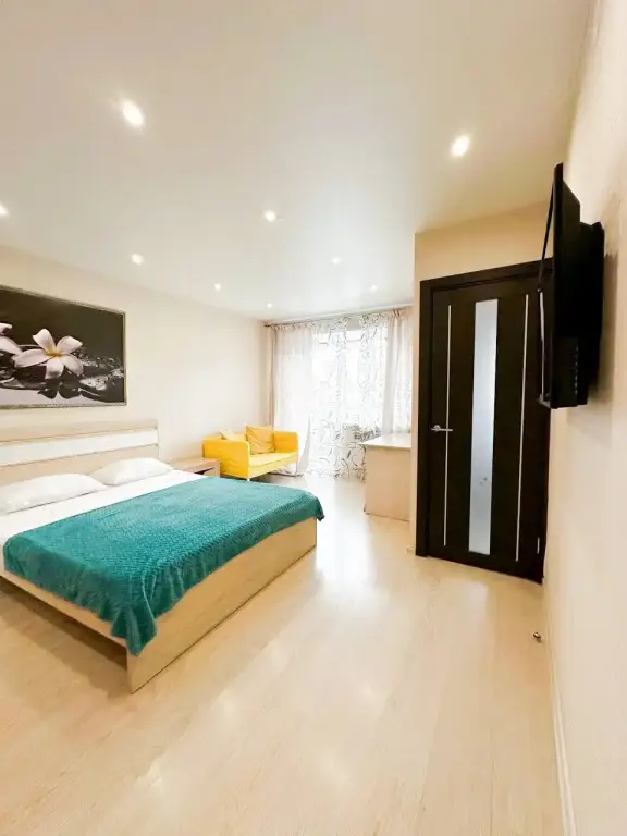 Тюмень: Amegaroom Na Respubliki Apartments