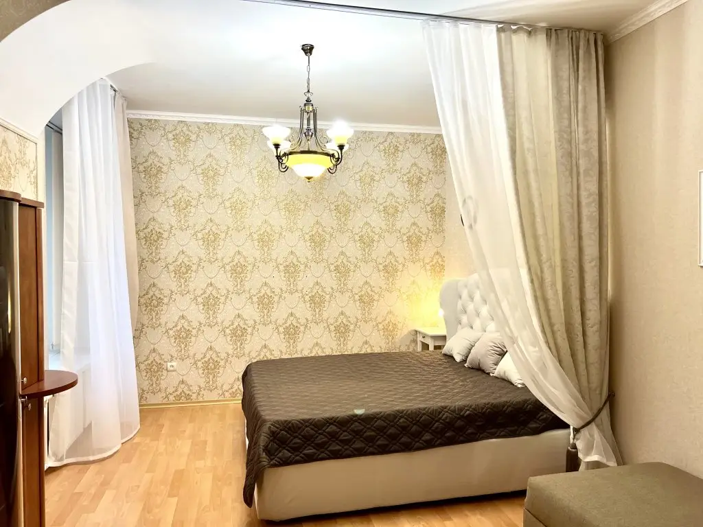 Санкт-Петербург: Квартира на Александра Невского
