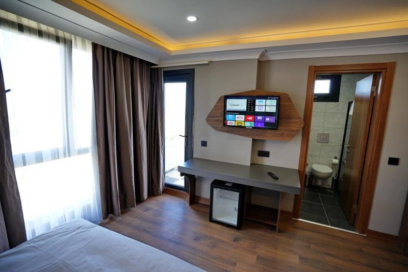 Арнавуткёй: Shelton Airport Otel