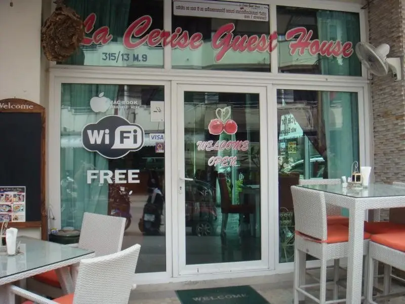 Паттайя: La Cerise Guest House