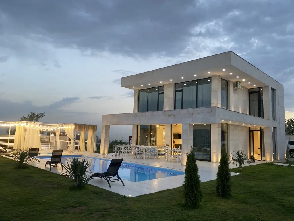 Ереван: Отель White House Yerevan