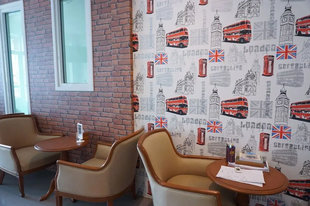 Пхукет: 217HKT