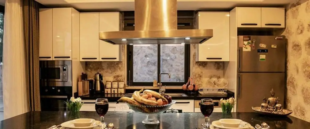 Исламлар: Villa Nare 1