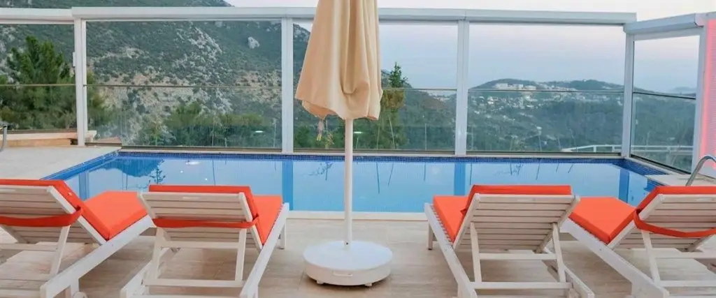 Исламлар: Villa Nare 6