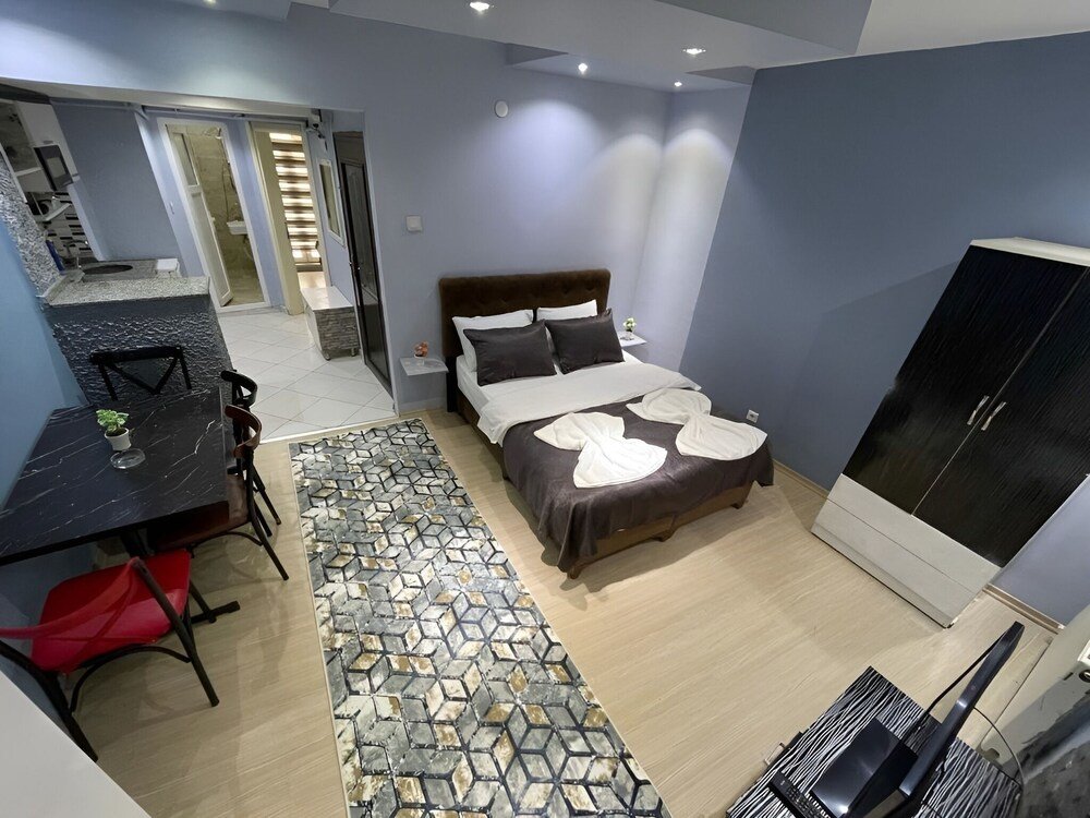 Стамбул: Apartment In Taksim Square