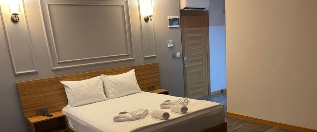 Стамбул: Waves Hotel