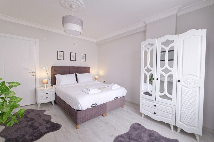 Stunning Gorgeous 2 Br Apartment Near Golden Horn! — фото 1