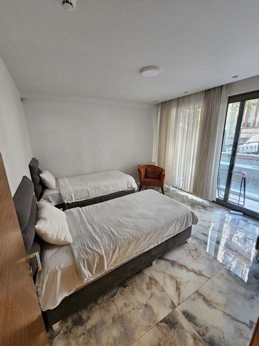 Taksim Luxury Residence 2 Yatak Odalı Daire — фото 1