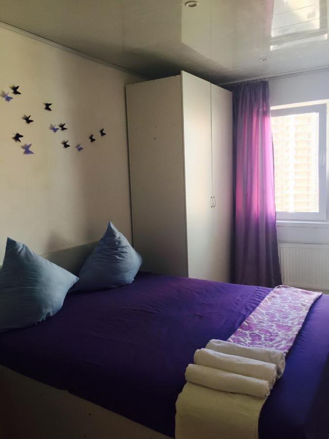 Санкт-Петербург: Apartments Pulkovo 7
