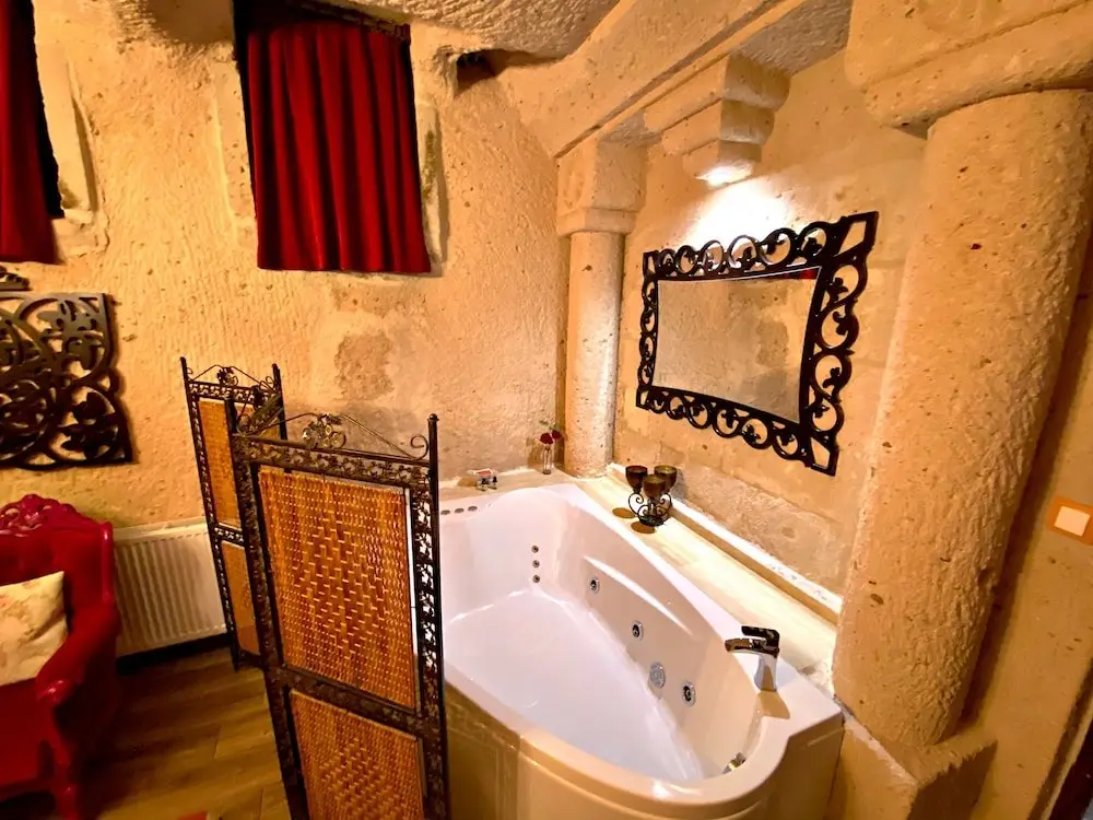 Учисар: Ask-i Derun Hotel