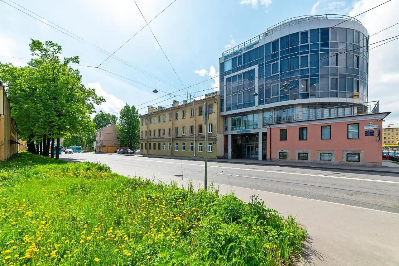 Санкт-Петербург: "Samsonov Hotels" на Днепропетровской, 59