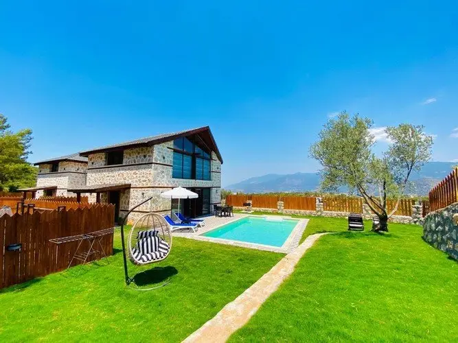Белек: Belissima Duo