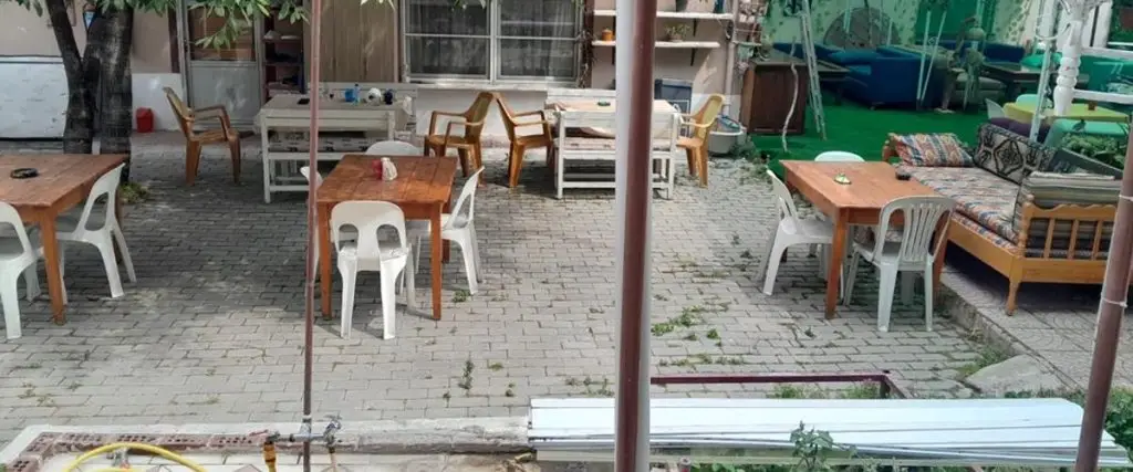 Бурхание: Ayisigi Pansiyon