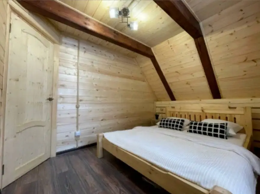 Шерегеш: Шале Sashagesh, A-Frame в Шерегеше, ул. Рябиновая 53
