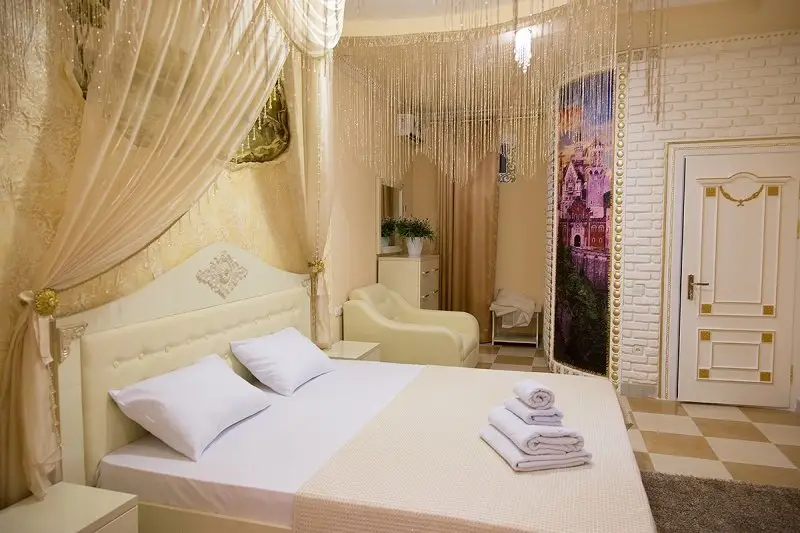 Ташкент: Hotel Indi-Anna