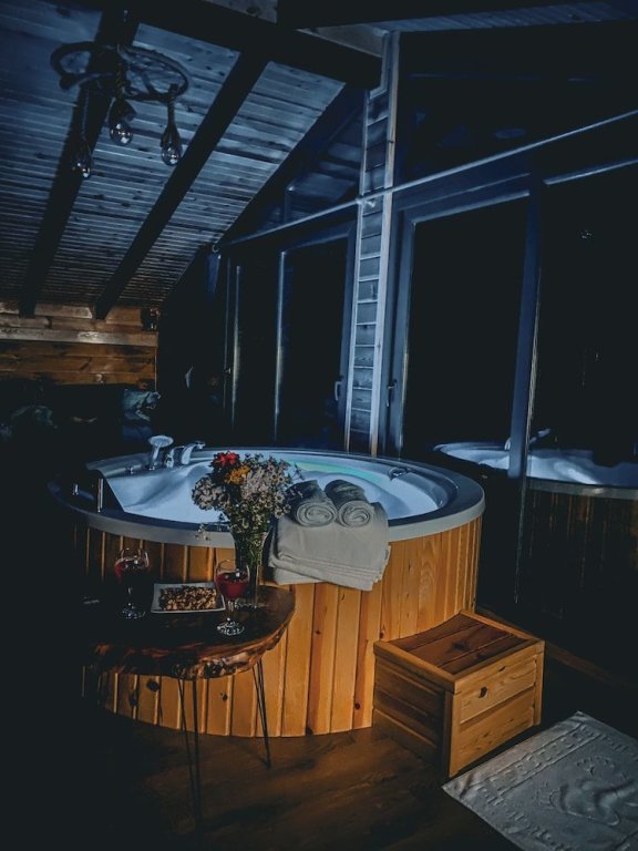 Чамлыхемшин: Hayvore Loft