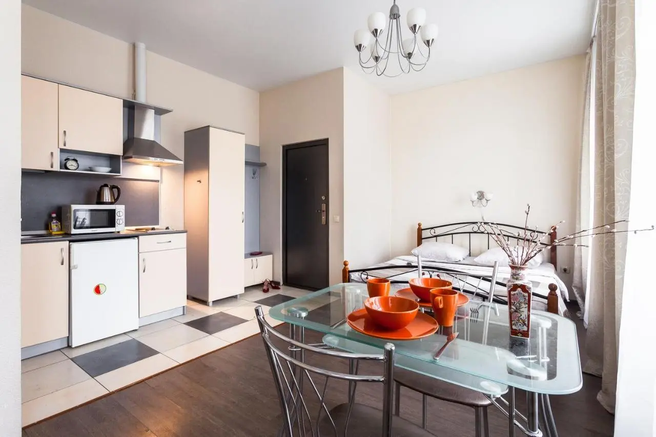 Санкт-Петербург: Apartments on Voronezhskaya 26-28