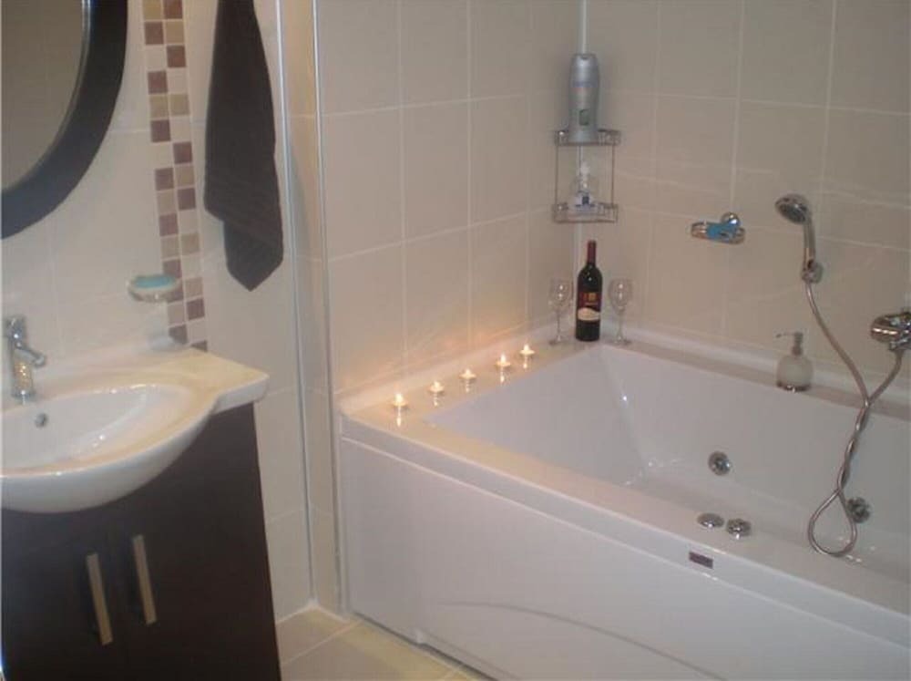 Манавгат: Gorgeous 2 Bed Private Ground Floor Home In One Of Side's Most Exclusive Communi