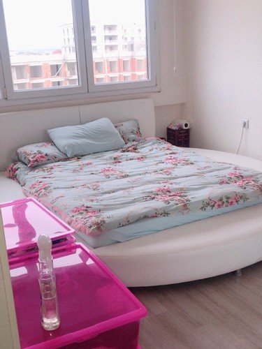 Стамбул: Havuz Kullanimli Yesillikler Icinde Sik 2+1