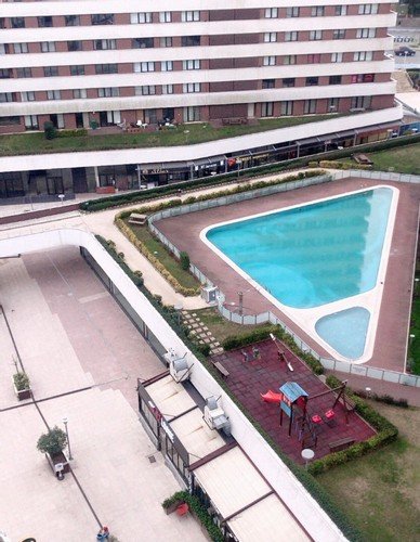 Стамбул: Havuz Kullanimli Yesillikler Icinde Sik 2+1