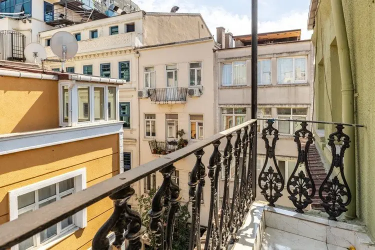 Стамбул: Eiffel | Beyoglu