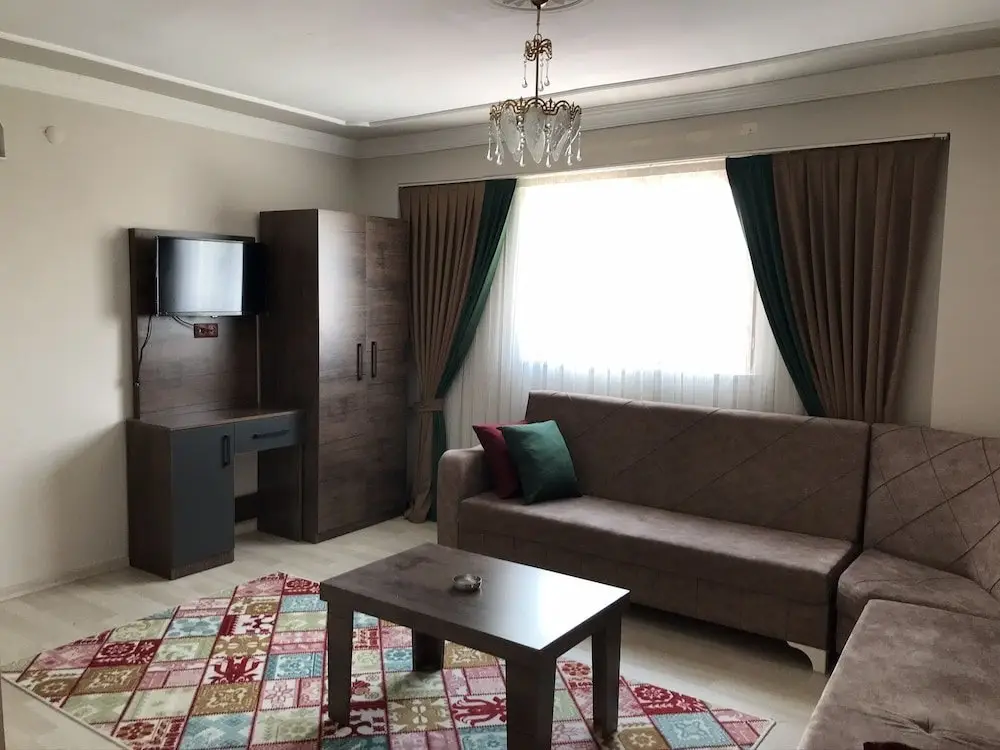 Ван: Comfort Suites Hotel