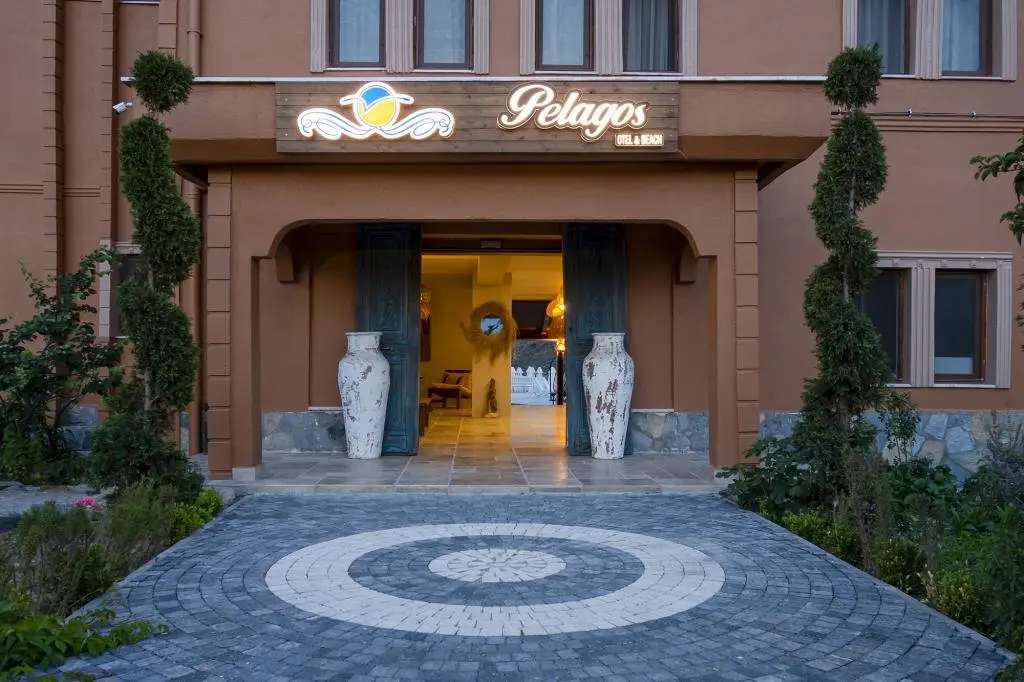 Pelagos Hotel — фото 1