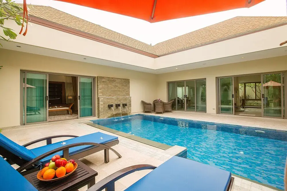 Villa Bond — фото 1