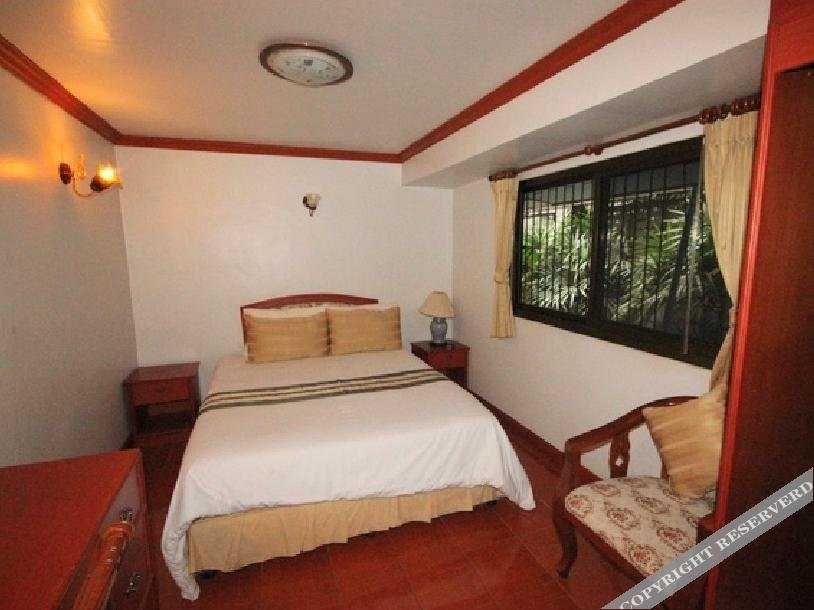 Чаам: Deelek Guesthouse & Restaurant 1